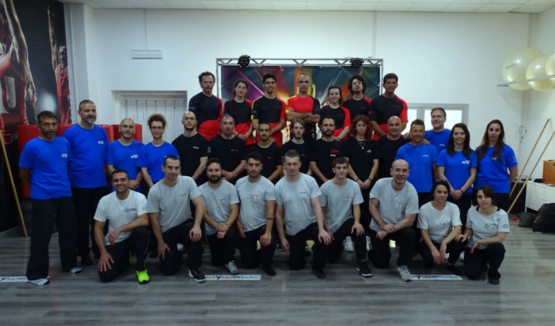 Kung Fu Academy di Sifu Mezzone scuola di wing chun e taijiquan, di wing tsun, difesa personale e arti marziali cinesi a Caserta e in Italia www.kungfuitalia.it (1)